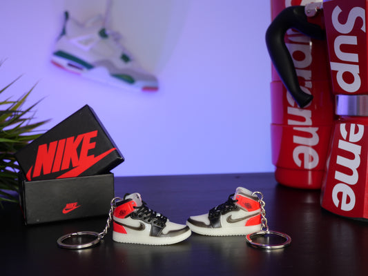 Portachiave Jordan 1 High Black Toe PREMIUM