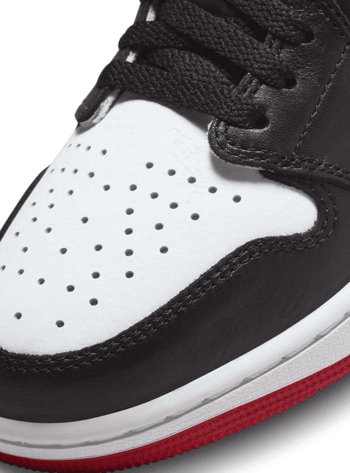 Jordan 1 Low Black Toe (2023) - Atmosneak