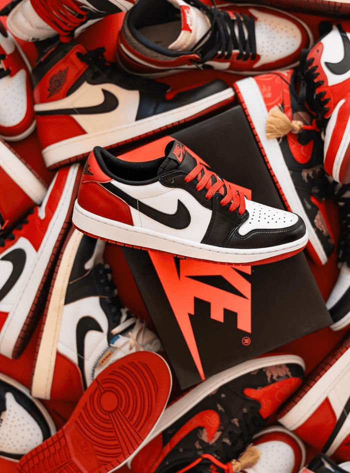 Jordan 1 Low Black Toe (2023) - Atmosneak