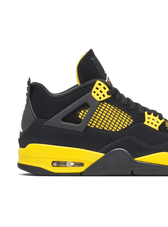 Jordan 4 Thunder (2023) - Atmosneak