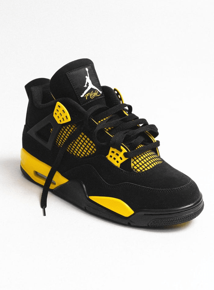 Jordan 4 Thunder (2023) - Atmosneak