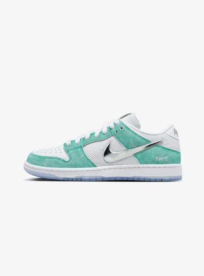 Nike SB Dunk Low April Skateboards - Atmosneak