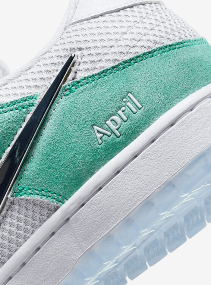 Nike SB Dunk Low April Skateboards - Atmosneak